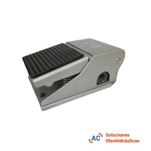 Válvula Neumática a pedal 4/2 R1/4 FV420G02 - XCPC - ayc soluciones